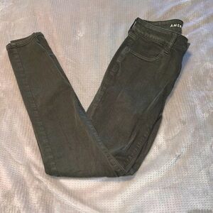 WOMEN'S American Eagle Hi Rise Jeggings 4